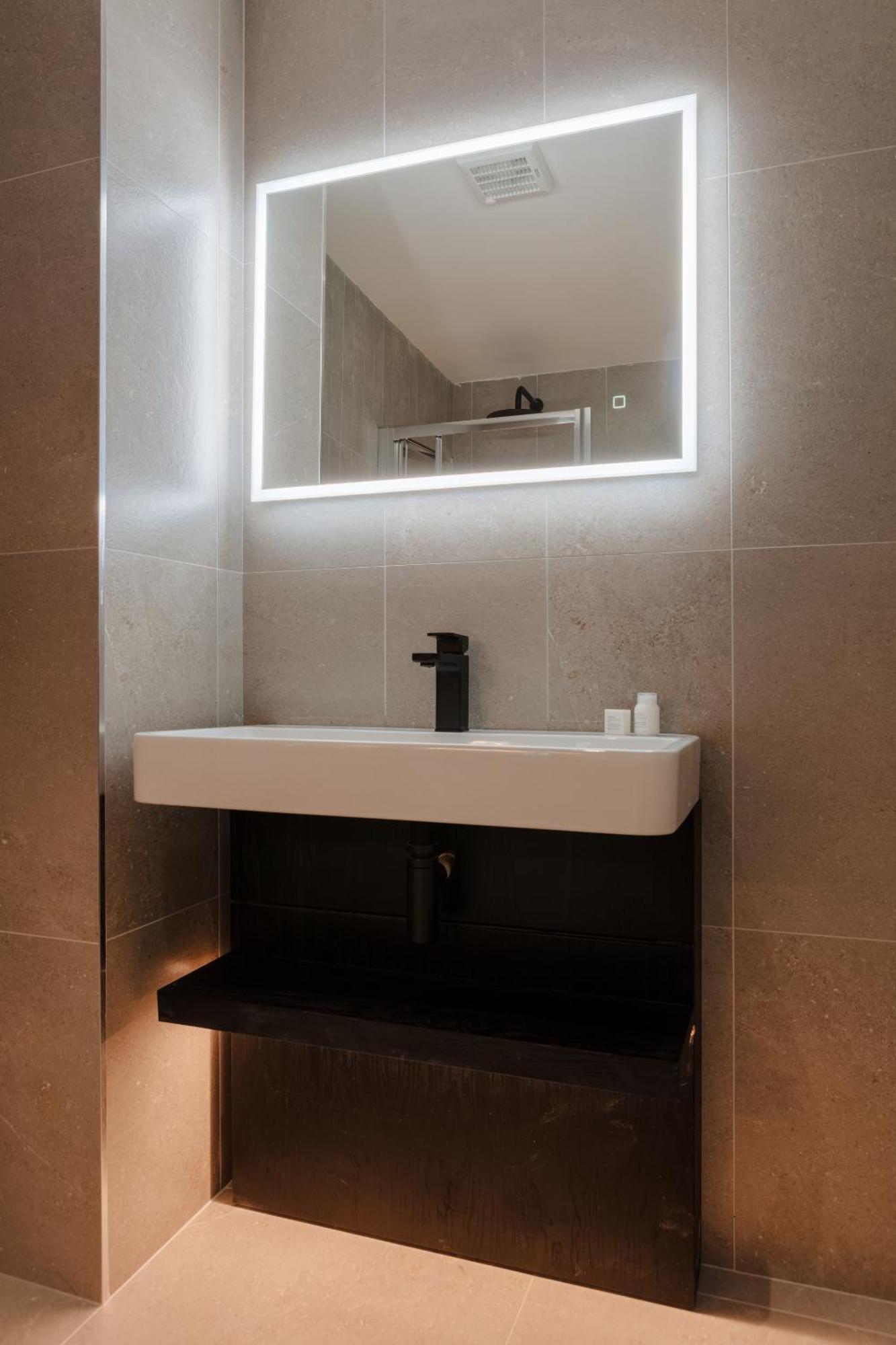 The Earl Hotel Leeson Street, Sonder By Marriott Bonvoy 都柏林 客房 照片