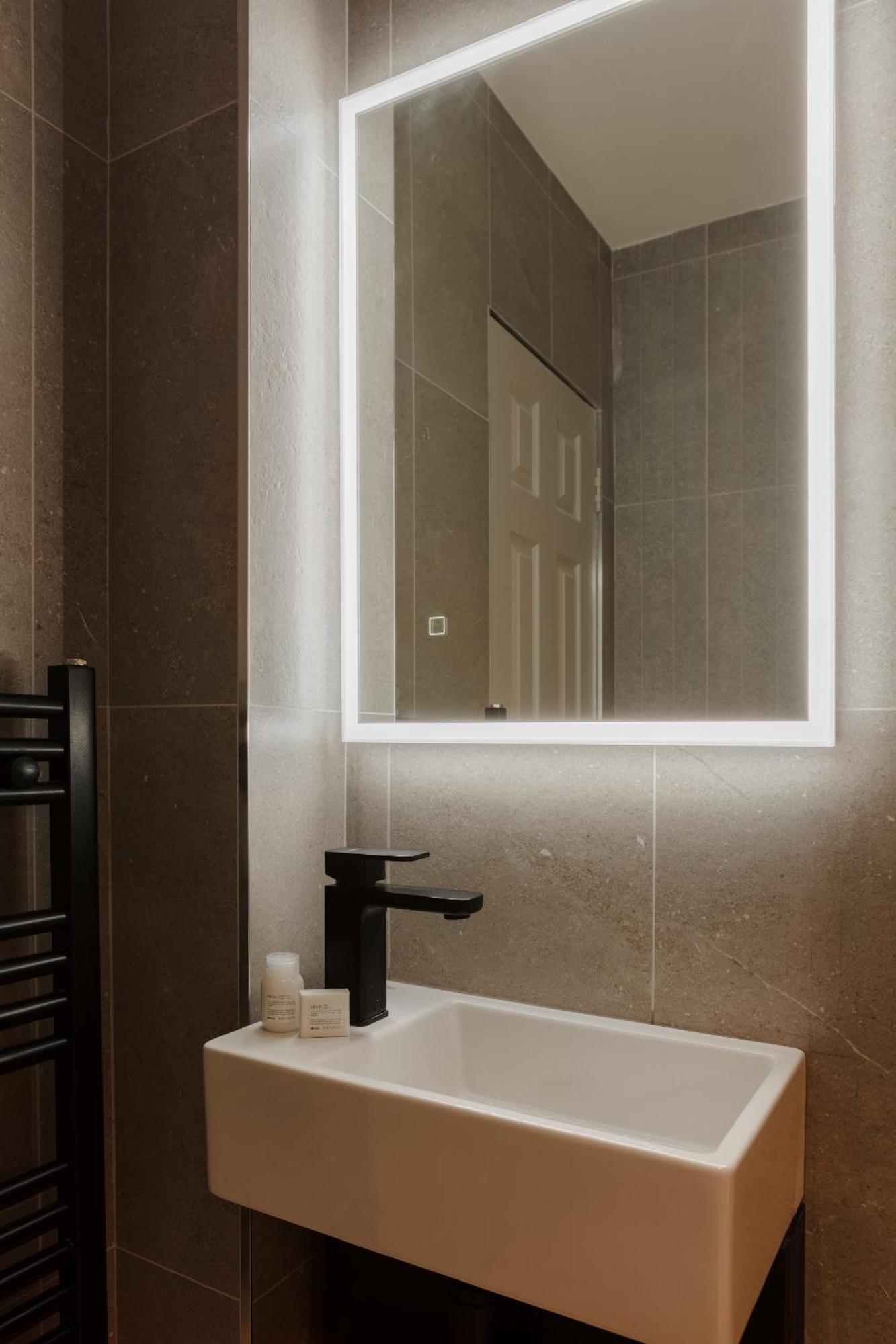 The Earl Hotel Leeson Street, Sonder By Marriott Bonvoy 都柏林 客房 照片
